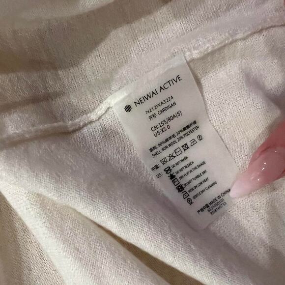 Neiwai white ballet cardigan - Picture 4 of 4